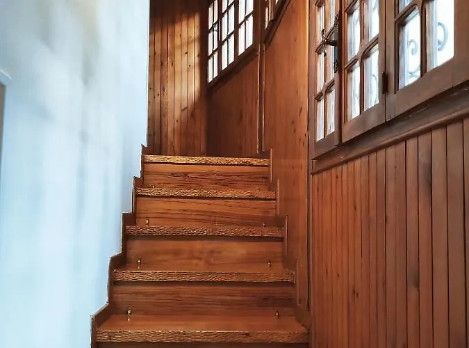 Vittoria House
