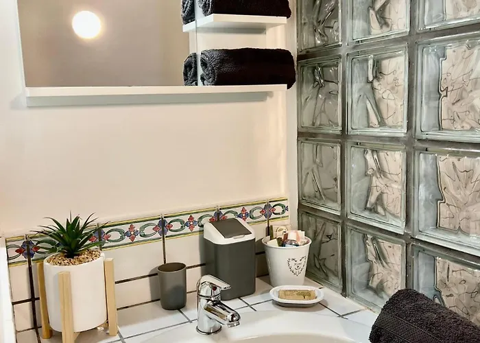 Vittoria House * Στρέσα