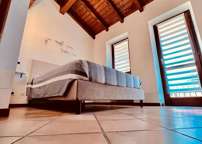 Vittoria House