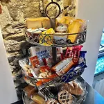 Vittoria House Дом отдыха Стреза